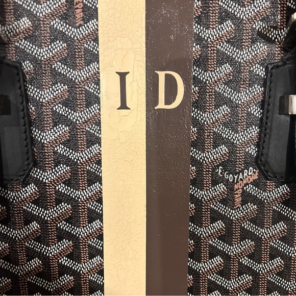 ๐ SOLD!!!!!!!Goyard tote ๐ - Picture 2 of 16